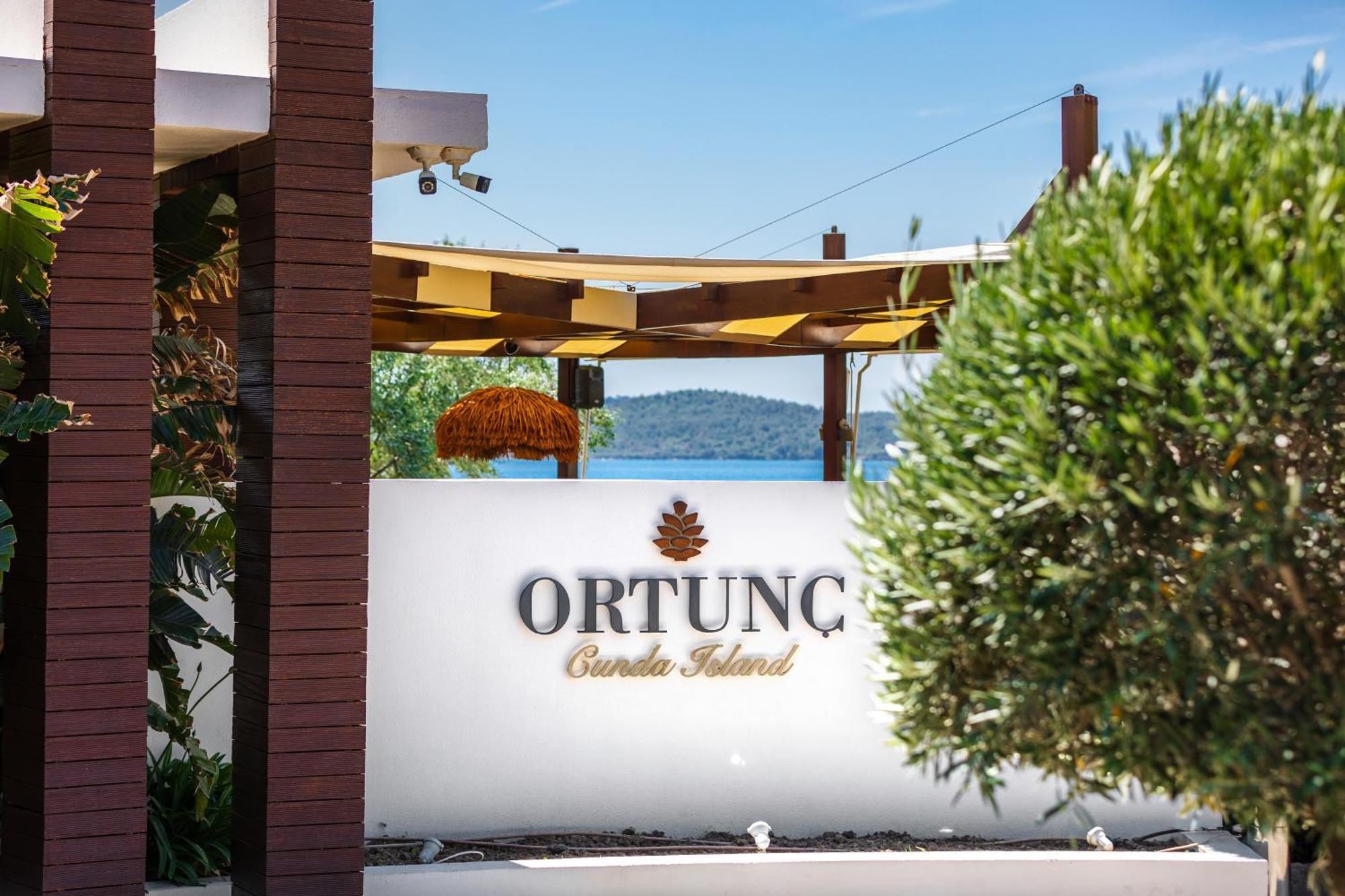 Ortunc Hotel - Cunda Island (Adults Only) Ayvalı Buitenkant foto